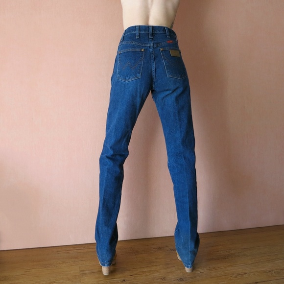 Wrangler Denim - Wrangler High Waist Straight Leg Jeans